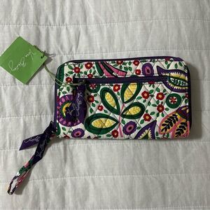Vera Bradley Viva La Vera White Purple Green Quilted Cotton Wristlet Wallet